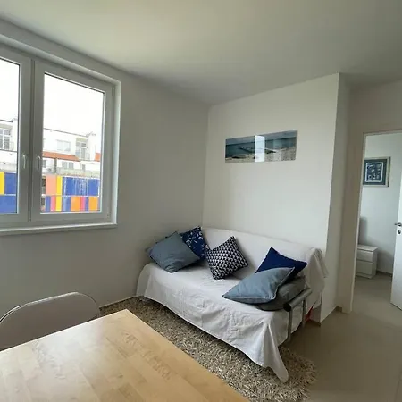 Gema - One Bedroom איזולה